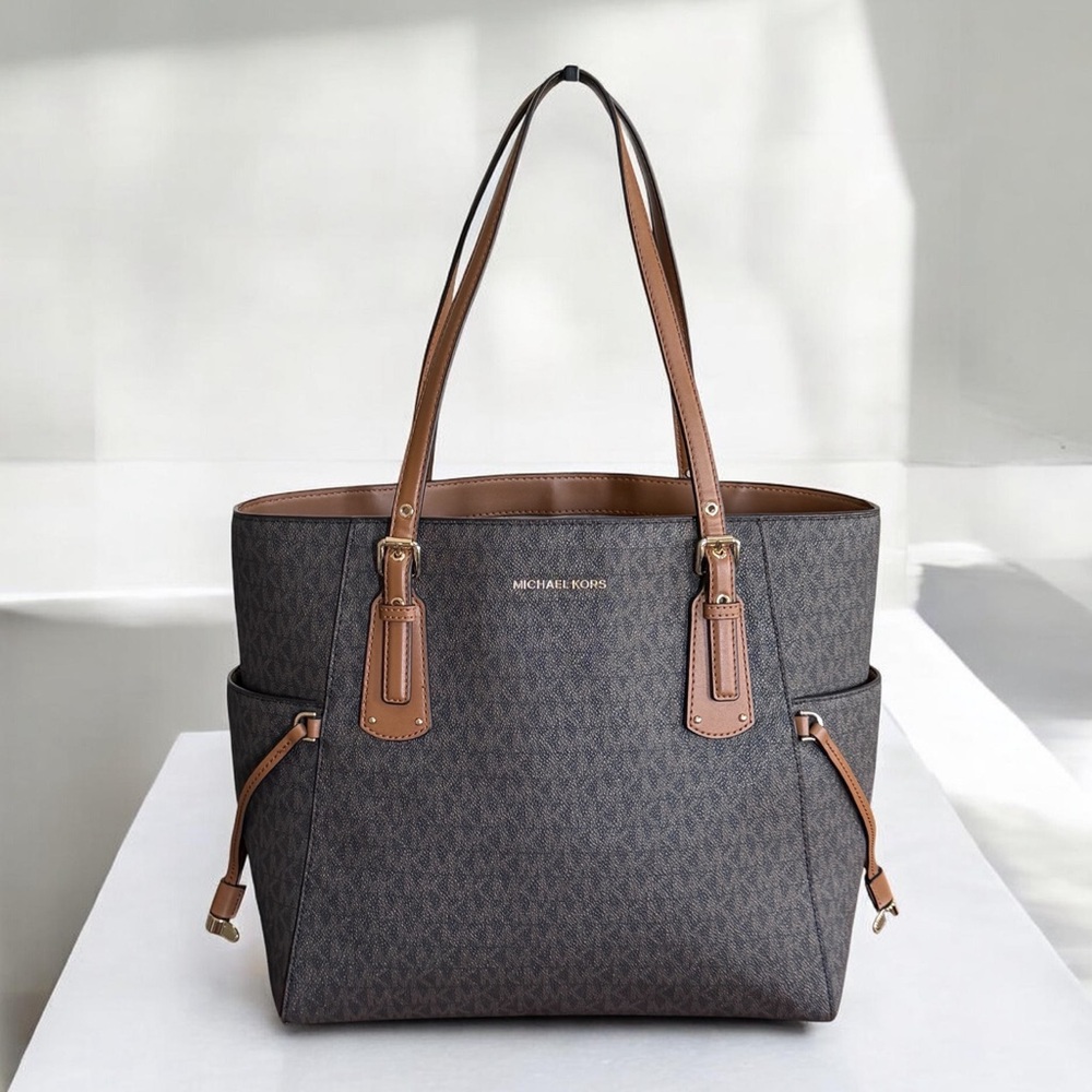 Authentic Michael Kors Voyager East West Tote Bag
